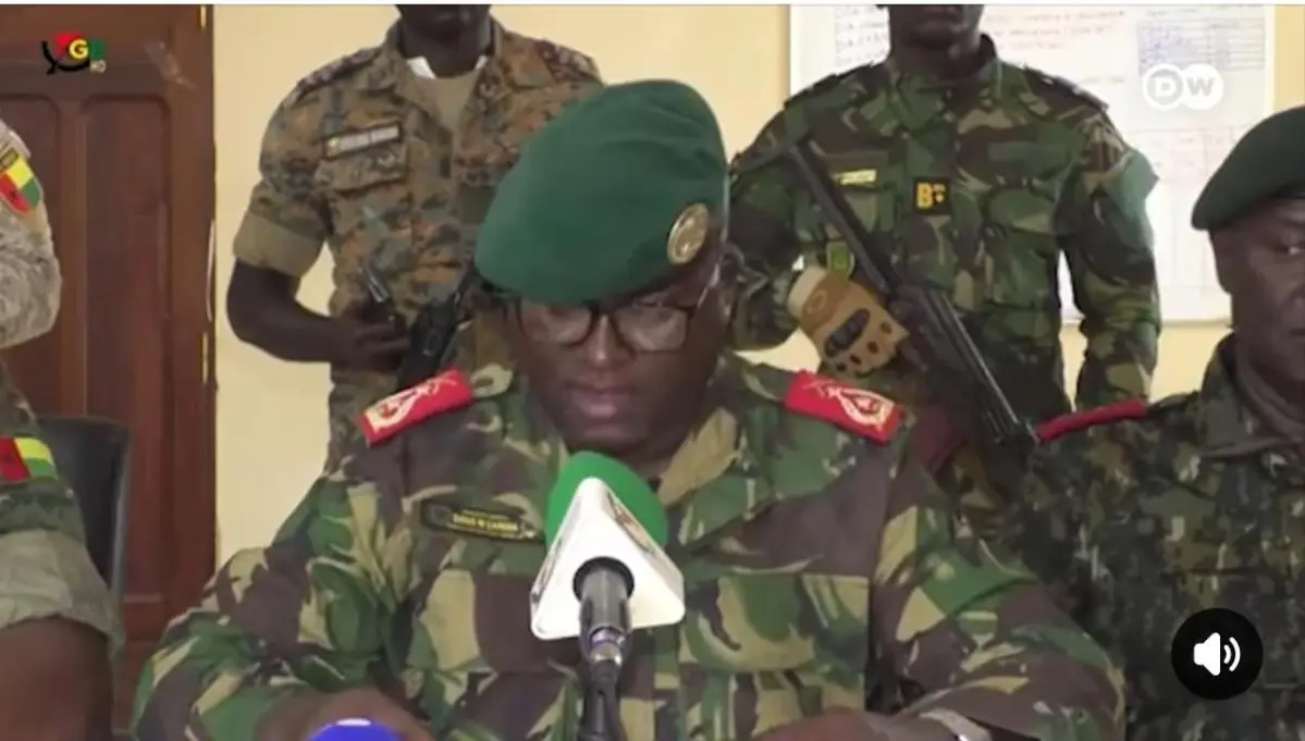 Alto Comando Militar toma poder na Guiné Bissau