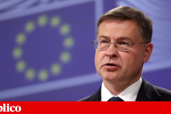 Bruxelas diz que OE português cumpre regras europeias