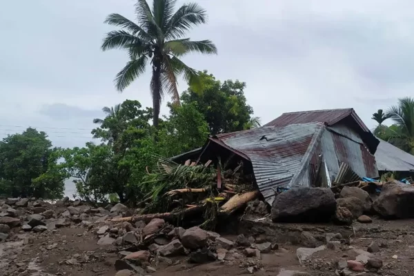 Cheias na Indonésia, Tailândia, Sri Lanka e Malásia matam 673 pessoas