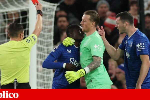 Everton leva Manchester United de Rúben Amorim ao “tapete”