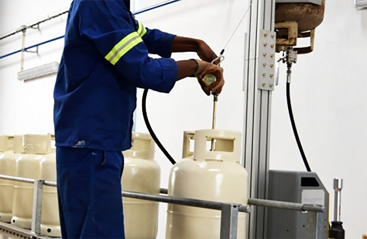 Fábrica de processamento de gás de cozinha entra em funcionamento em Dezembro