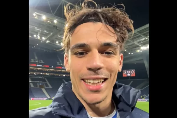 Gabri Veiga marcou golo pelo FC Porto aos 18 segundos... e pediu desculpa