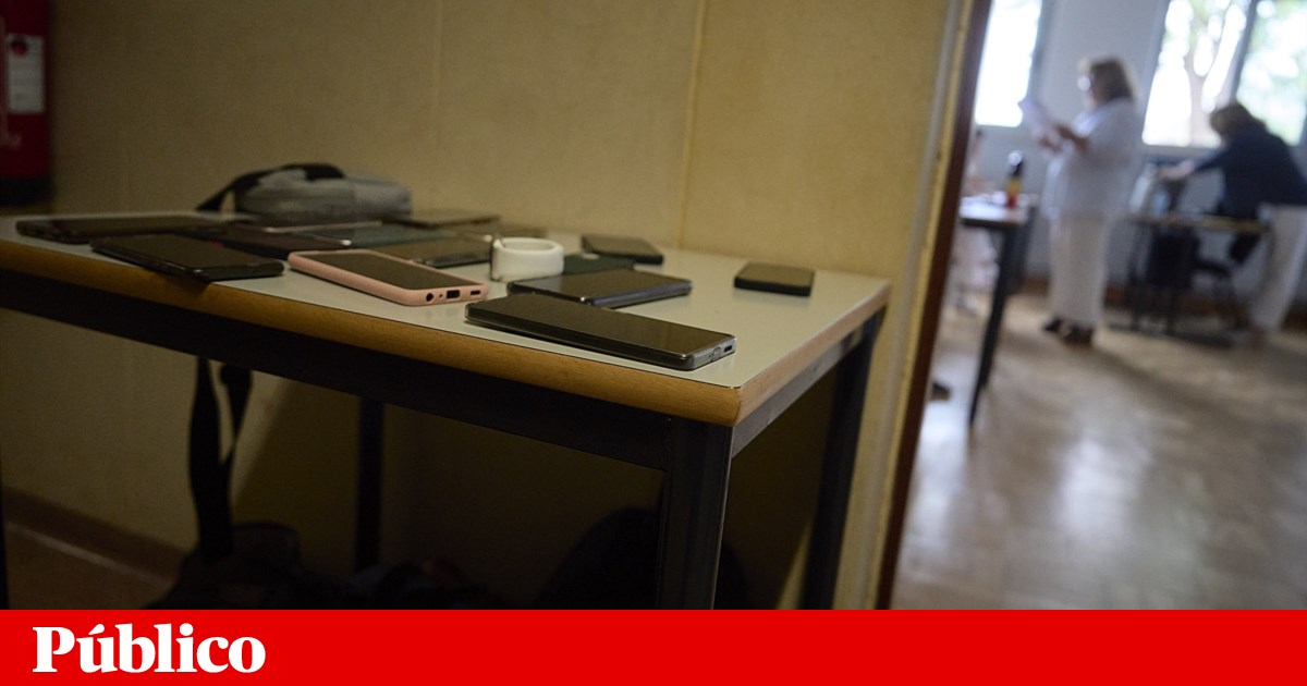 Impedimentos à reinscrição na CGA: Fenprof pede intervenção do Constitucional