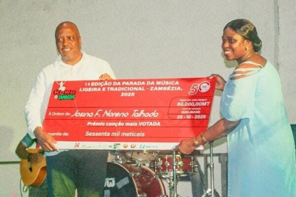 Josina Talhada conquista o prêmio de canção mais votada no "Kewa Zambézia"