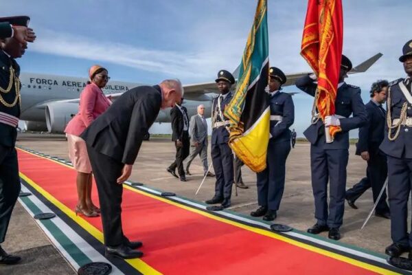 Lula já está em Moçambique