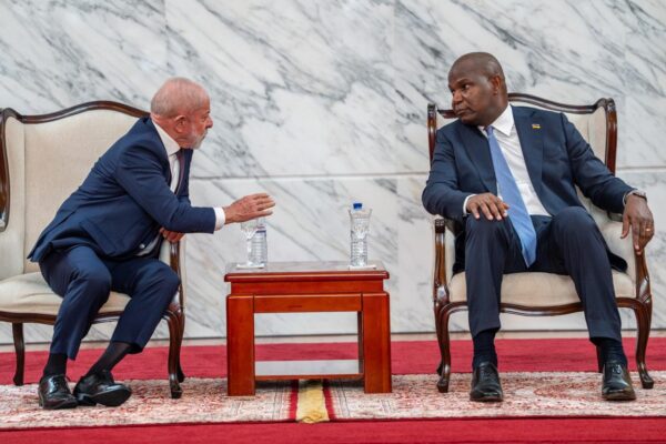 MOÇAMBIQUE-BRASIL: Relançado intercâmbio cultural, científico e económico