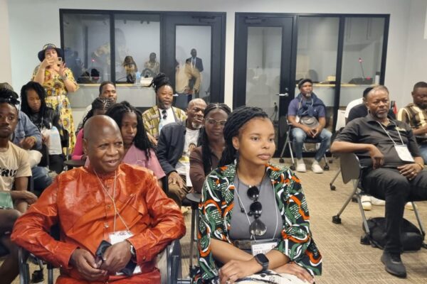 Moçambique encerra participação na expo com espectáculo multidisciplinar