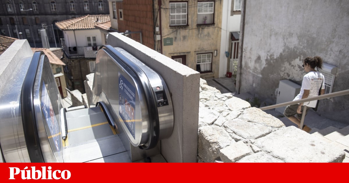 O que falta fazer no Porto para se subir Miragaia de elevador ou de escada rolante