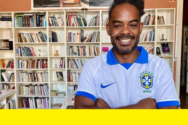 “O samba é livre, agrega pessoas e combate a xenofobia”, afirma Neném do Chalé