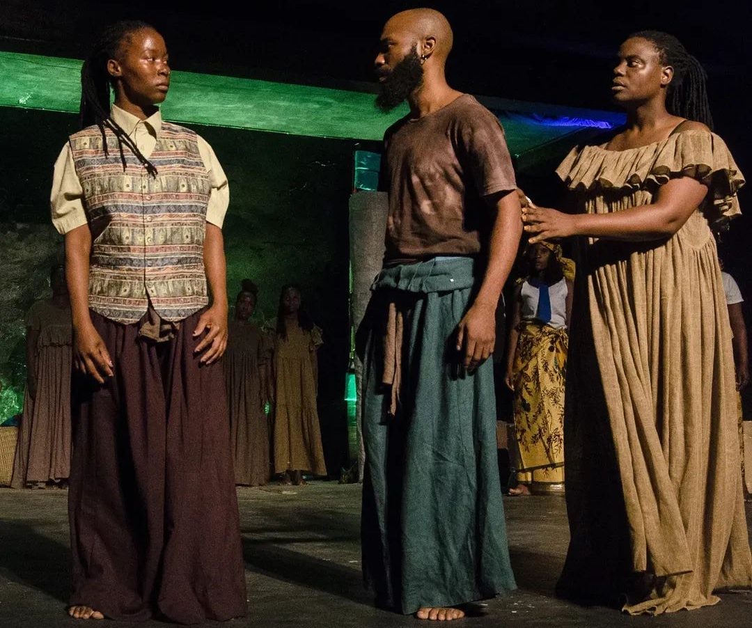 “Para Lá das Palavras II” em palco na Casa Velha em Maputo