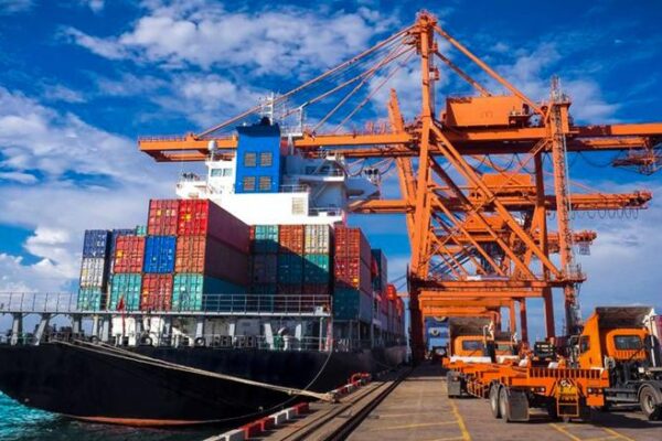 Porto de Maputo realiza obras com grande impacto económico
