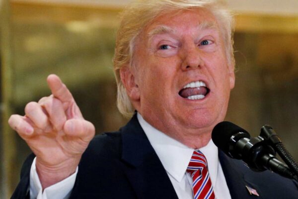Trump anuncia intervenção militar na Venezuela. Maduro pede "prontidão"