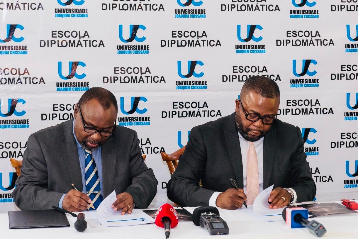 UJC e Moreira Chonguiça apostam na diplomacia cultural