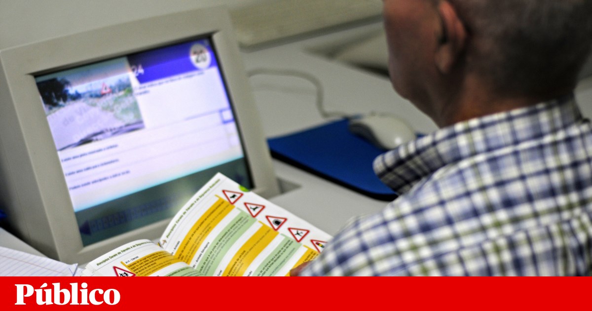 Usar duplos, auriculares ou aparelhos escondidos: escolas alertam para fraudes nos exames de condução