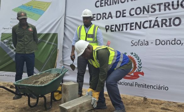 Arrancam obras da penitenciária de Dondo
