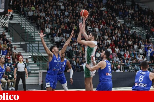 Basquetebol: Portugal perde com Grécia na qualificação para o Mundial