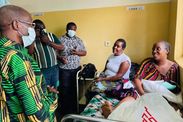 “Basta de cobranças Ilícitas nos hospitais”