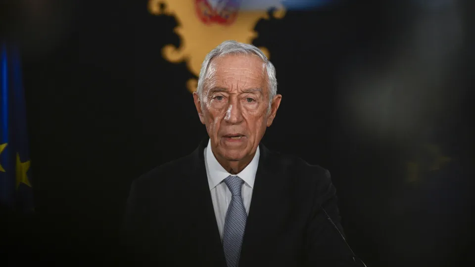 Cirurgia de Marcelo "correu bem". Presidente está "bem disposto"