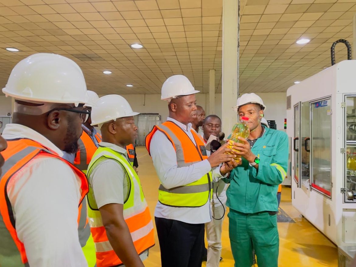 Governador de Maputo monitora produtos alimentares para quadra festiva