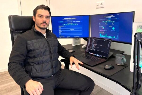 Mineiro cria <em>software</em> para avaliar tempo de espera pelo título de residência na AIMA
