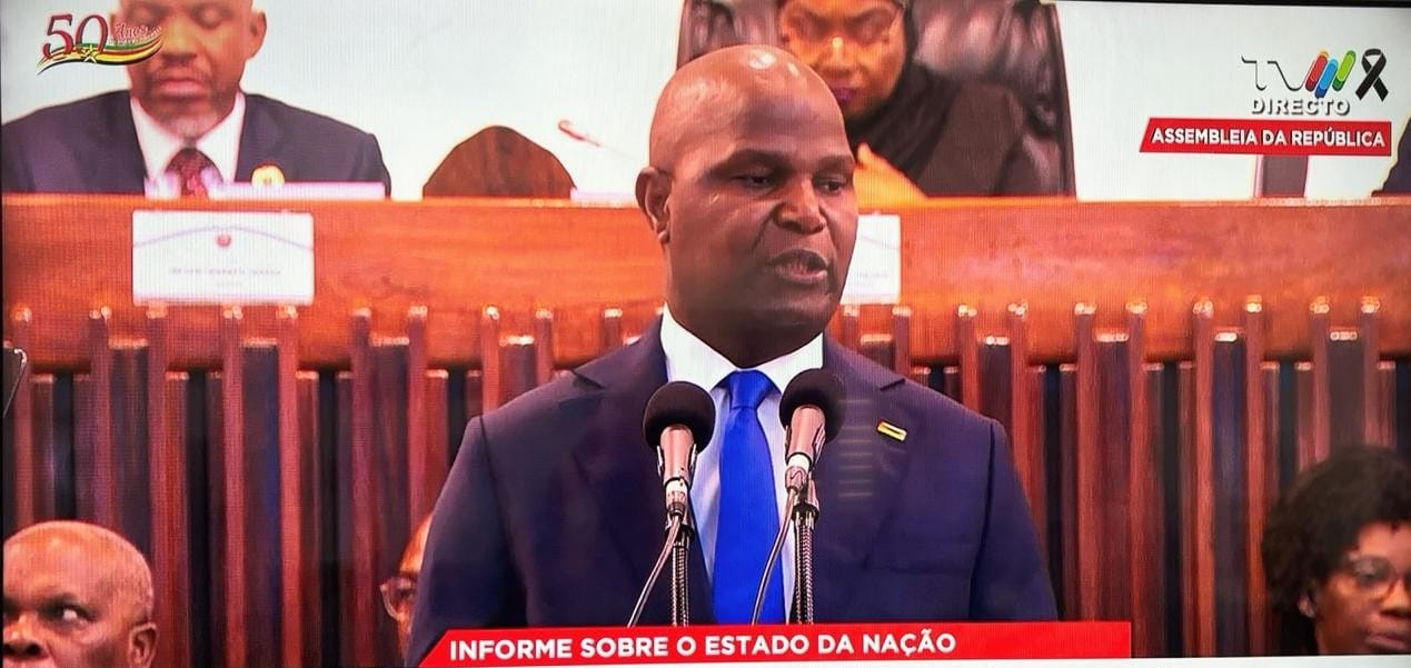 “Nascemos do povo, crescemos do povo e fomos eleitos pelo povo”