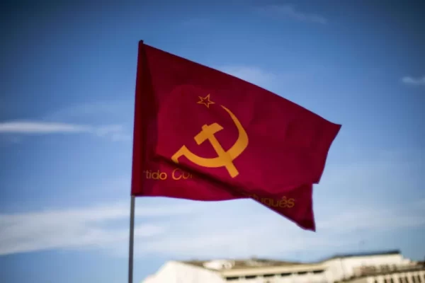 PCP/Açores diz que açorianos vão pagar SATA durante "muitos anos"