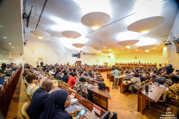 Parlamento debate hoje PESOE-2026