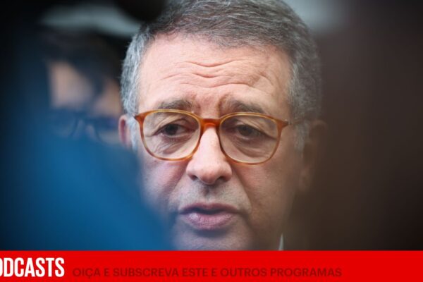Seguro, finalmente, apela a toda a esquerda