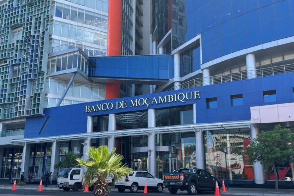 BdM reduz taxa MIMO para 9.25 por cento