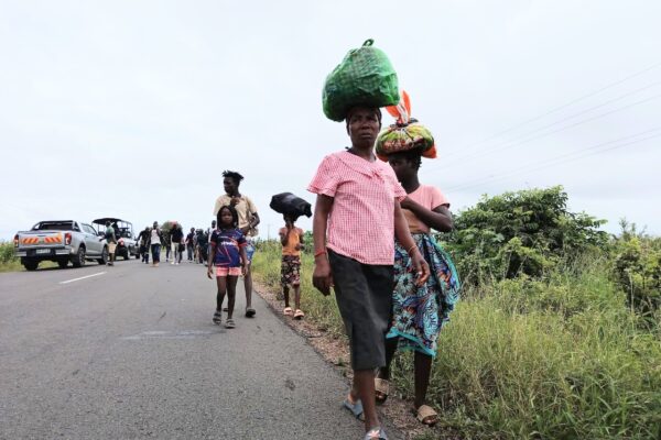 Cidadãos arriscam vidas em Incoluane