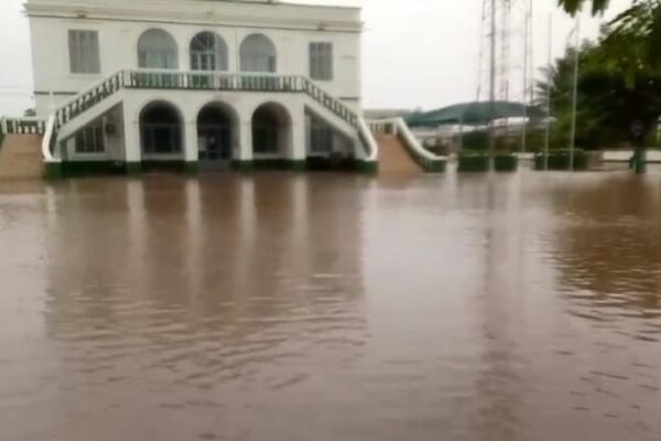 Cidade de Xai- Xai inundada
