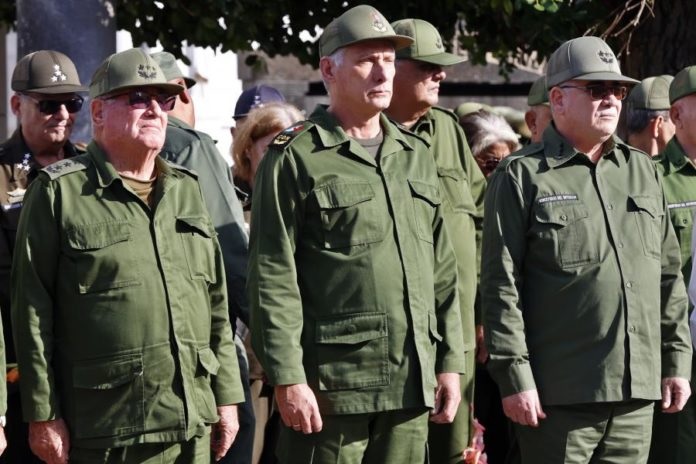 Cuba aprova "planos e medidas" para declarar "estado de guerra"