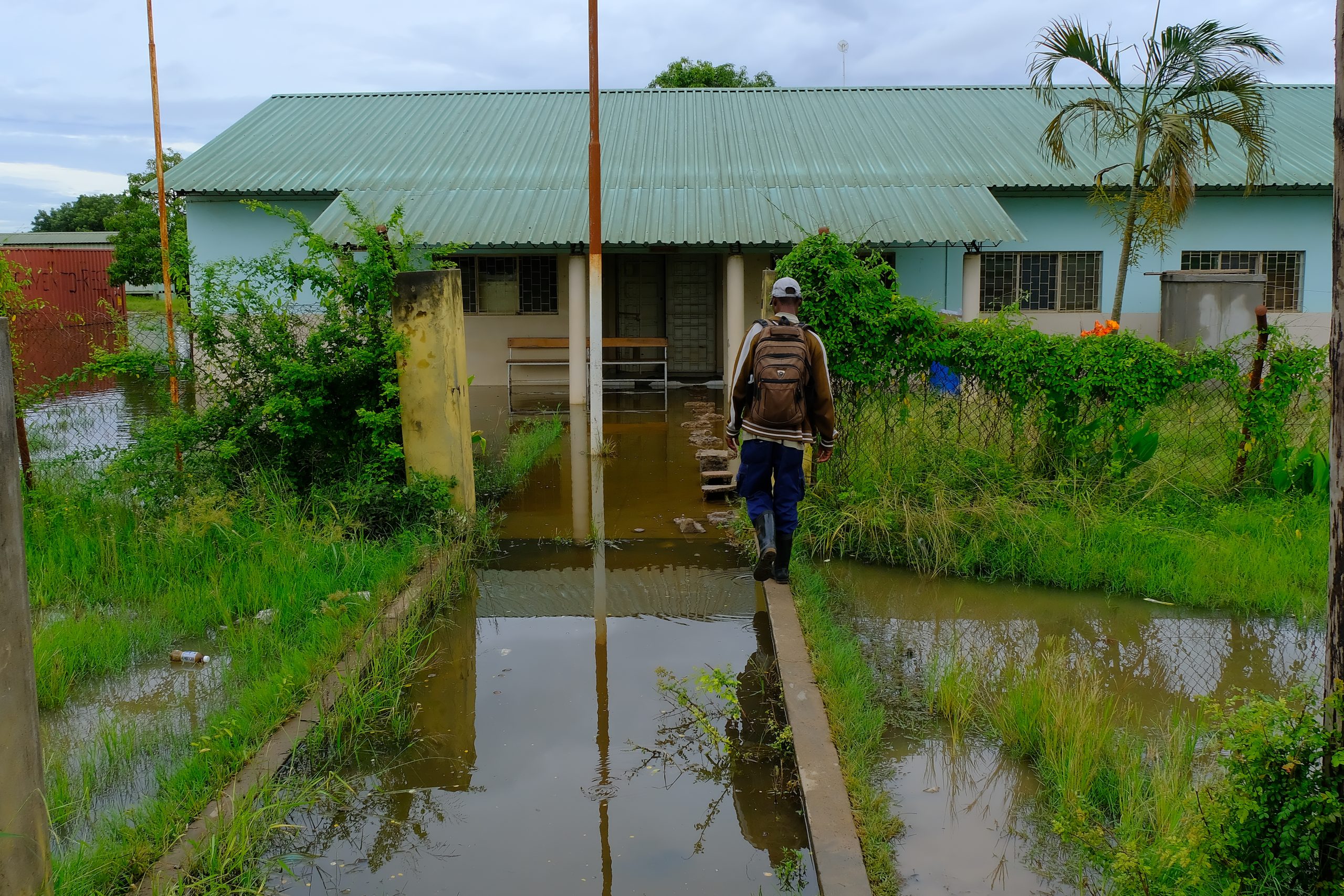 DISTRITO DA MATOLA: Encerrados Centros de Saúde de Santos e Matola Gare