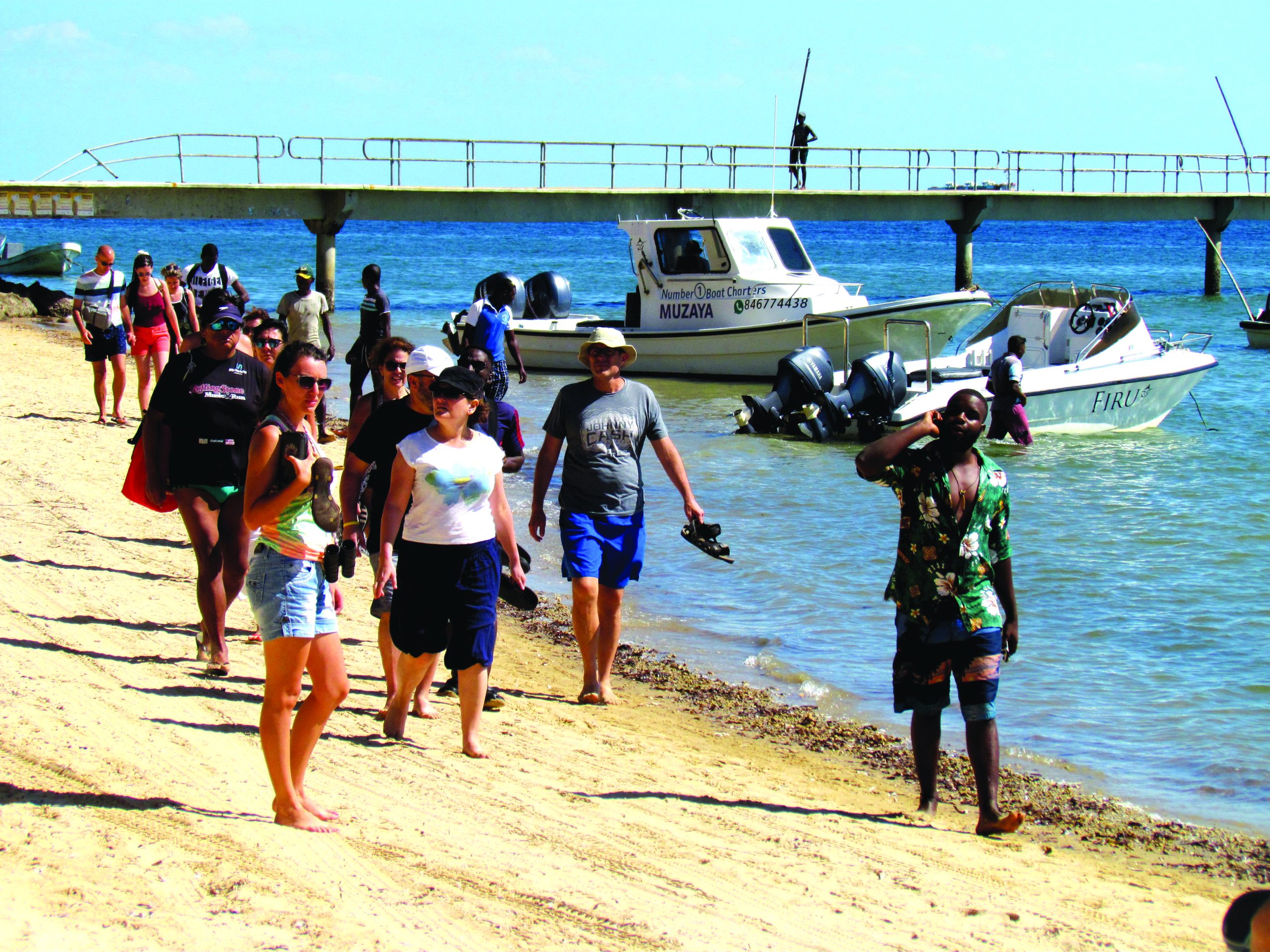 DURANTE A QUADRA FESTIVA: Turismo arrecadou 2.2 mil milhões