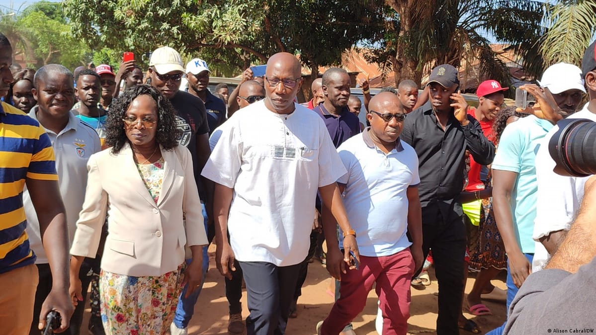 GUINÉ-BISSAU: Libertação de Simões Pereira saudada por simpatizantes