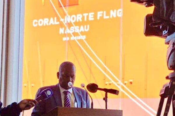 Governo realça importância do lançamento, hoje, do casco Coral Norte ao mar