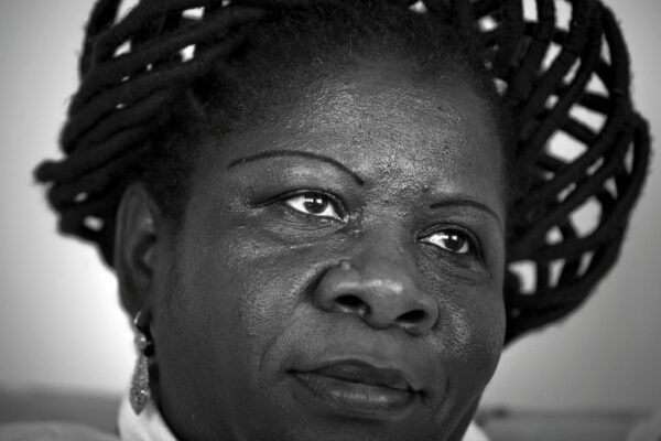 Morreu antiga Primeira-Ministra Luísa Diogo