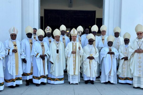 Papa Leão apela solidariedade às vítimas cheias das em Moçambique