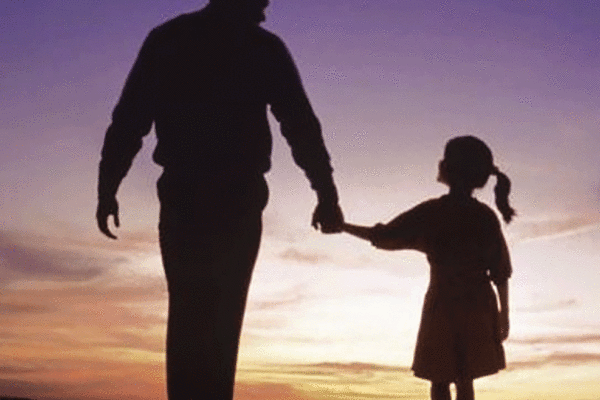 Sapateiro engravida filha de apenas 12 anos