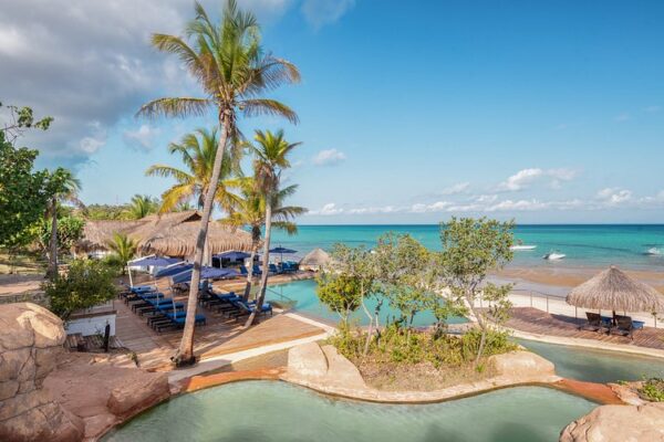 Trabalhadores agridem e expulsam gestor de Resort em Inhambane