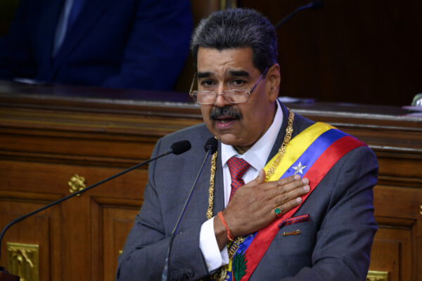 Tribunal federal confirma comparência de Maduro esta segunda-feira