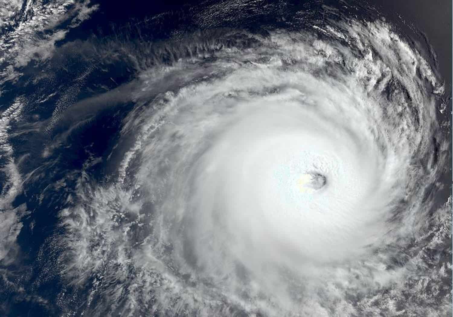 ALERTA: GEZANI baixa para categoria Tempestade Tropical Moderada