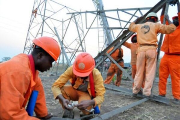 Equipas técnicas trabalham para repor energia em Cabo Delgado