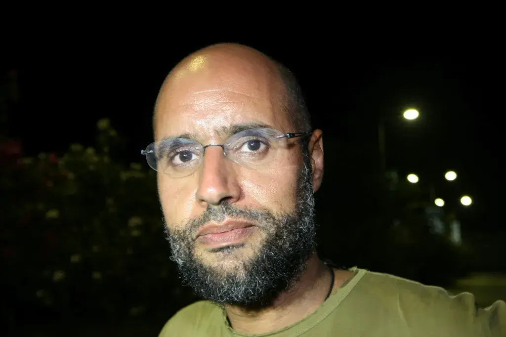 Filho de Kadhafi assassinado em casa