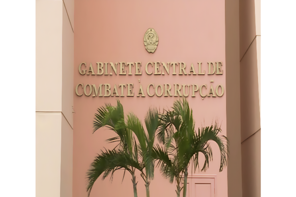 Funcionário do Tesouro indiciado de práticas corruptas