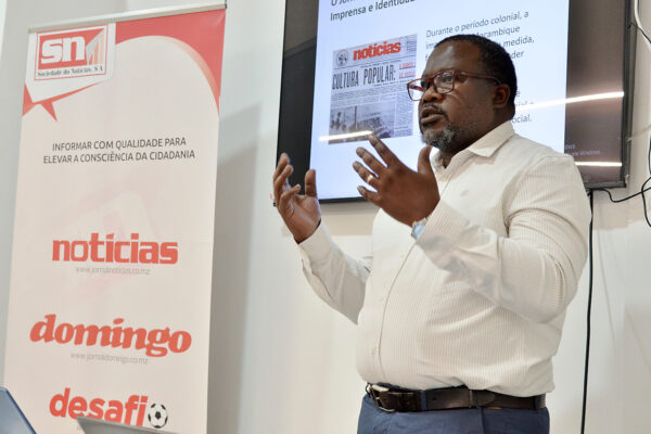Leonel Magaia diz que “Notícias” reforçou  memória histórica dos moçambicanos