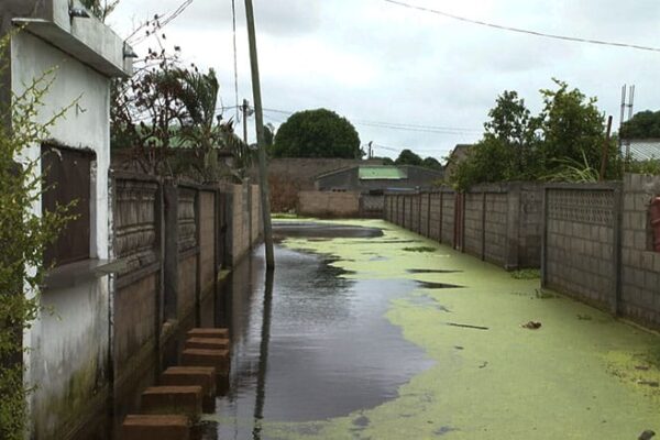 MUNICÍPIO DA MATOLA: Arrancam obras da vala de drenagem Mathlemele – Matola-Gare