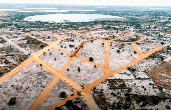 PR entrega talhões infra -estruturados em Matutuíne