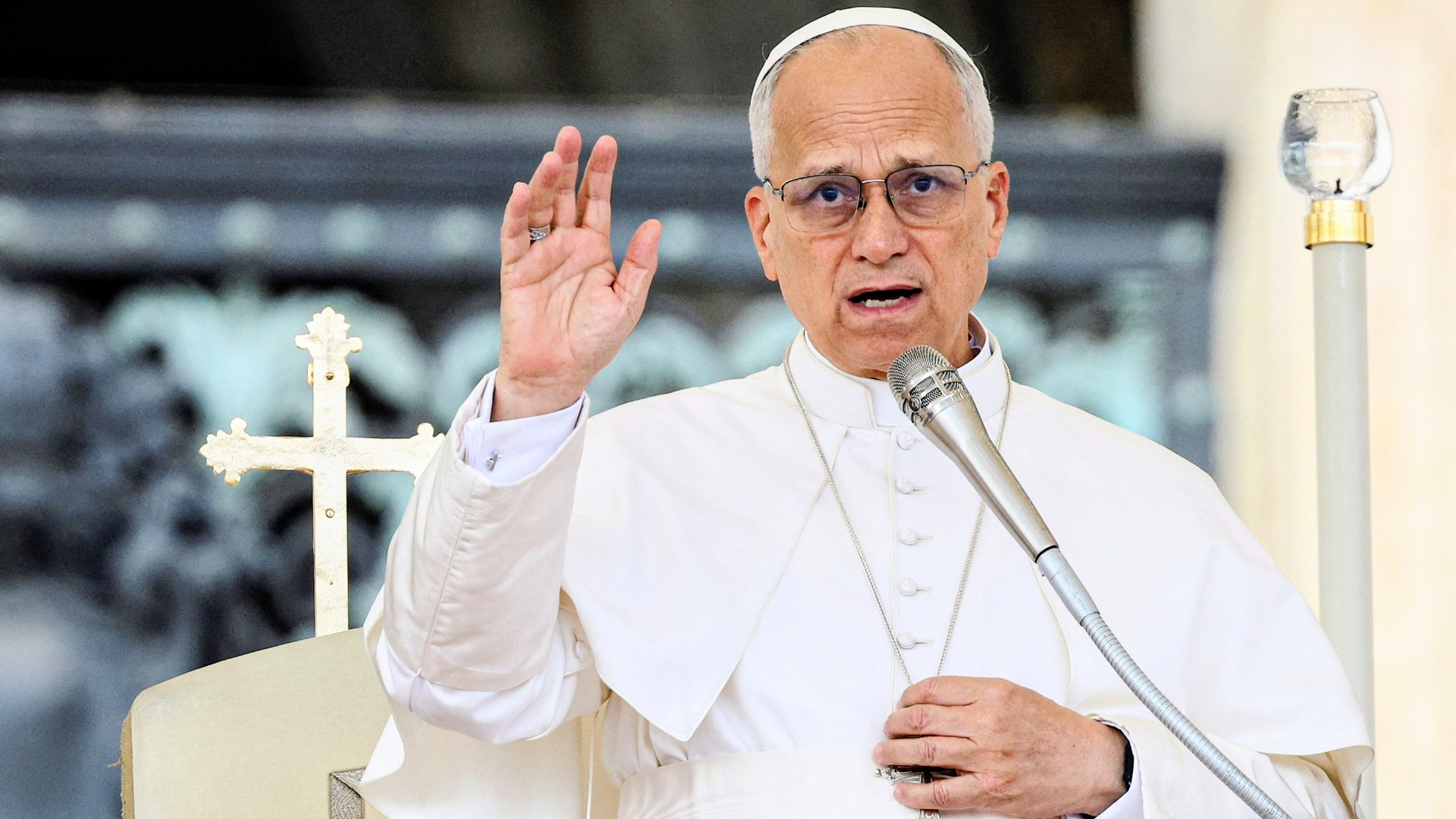 Papa visita Angola em Abril