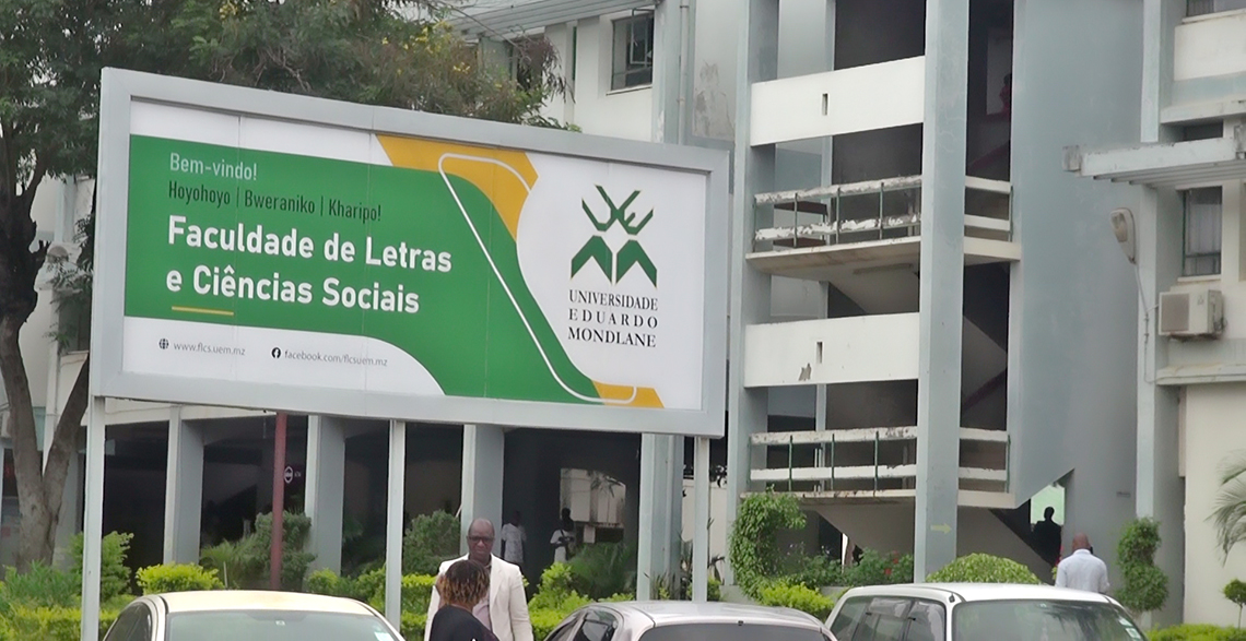 Fusão de universidades públicas vai a debate